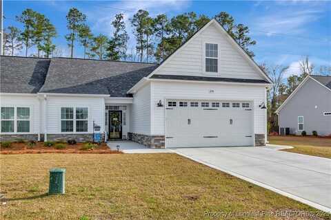 204 Oak Pointe Circle, Lumberton, NC 28358