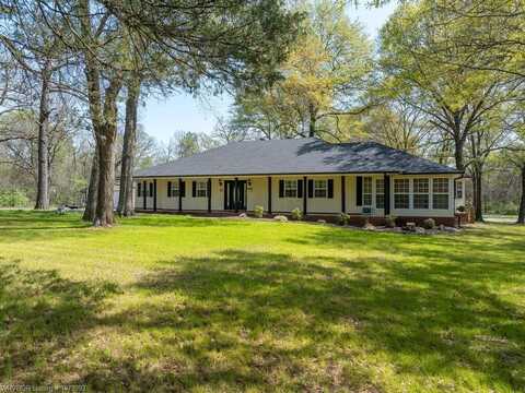 851 Arnold Acres, Van Buren, AR 72956
