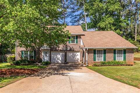 1951 Hunters Ridge Drive, Lawrenceville, GA 30044