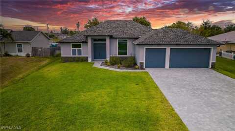 459 NE 2nd Place, Cape Coral, FL 33909