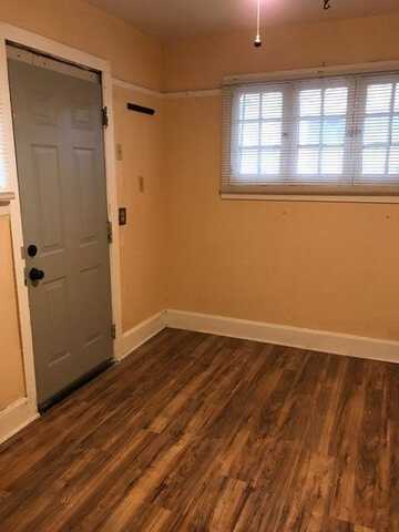 106 Columbia, Albuquerque, NM 87106