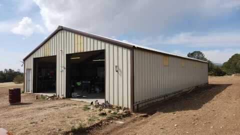 22 La Miga Canyon Road, Estancia, NM 87016