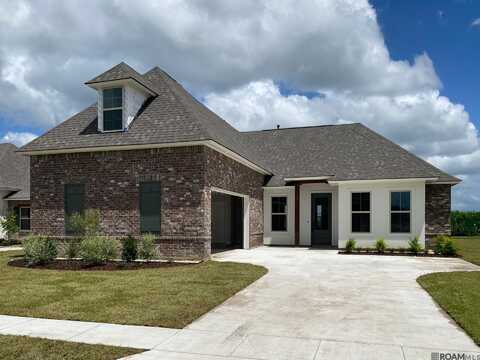 314 Marmande Avenue, Thibodaux, LA 70301