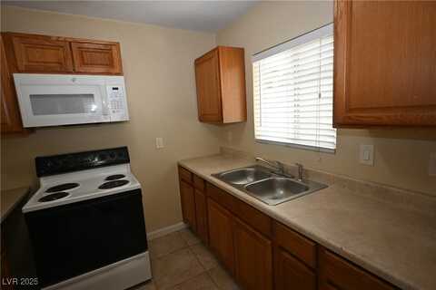 320 N 16th Street, Las Vegas, NV 89101