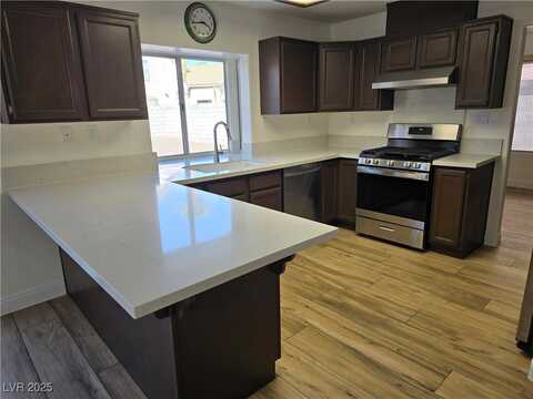 1732 Monte Alban Drive, North Las Vegas, NV 89031