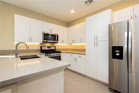 11236 Rainbow Peak Avenue, Las Vegas, NV 89135