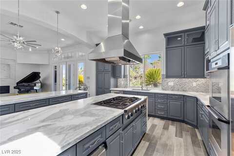 11 Caminito Amore, Henderson, NV 89011
