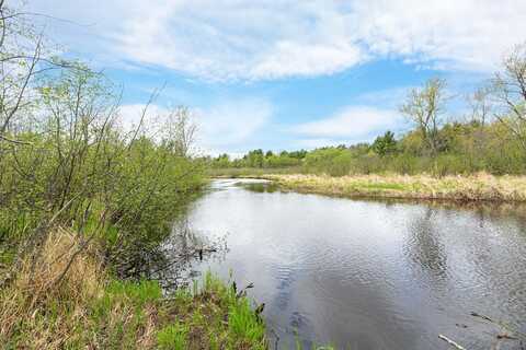 611 DYER FARM RD, Eagle River, WI 54521