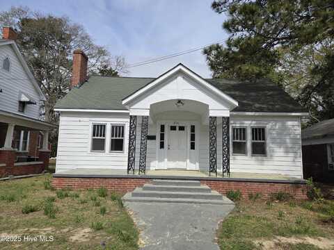 216 N Elm Street, Williamston, NC 27892