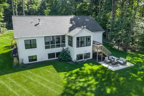 1664 Westview Drive, Allegan, MI 49010