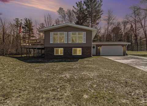 5831 W Riverview Drive, Ludington, MI 49431