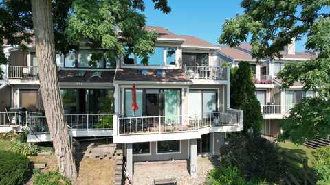 201 Wayne Street, Saint Joseph, MI 49085