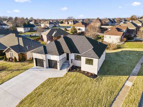 611 W Bridgewood Court, Springfield, MO 65803