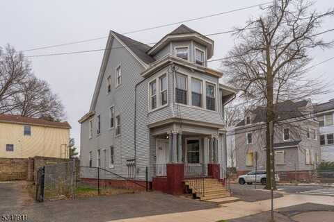 42 Fabyan Pl, Newark, NJ 07108