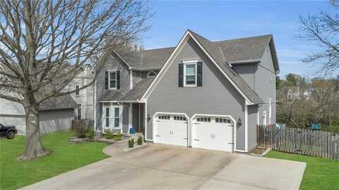 137 SE CITADEL Drive, Lees Summit, MO 64063