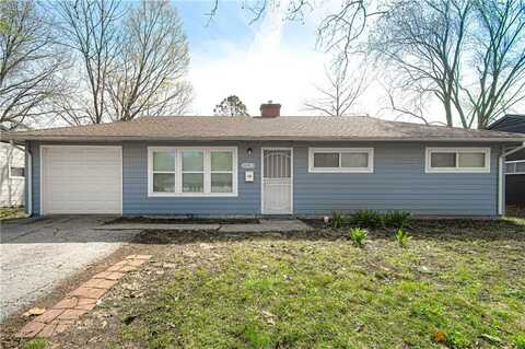 10913 Ewing Avenue, Kansas City, MO 64134