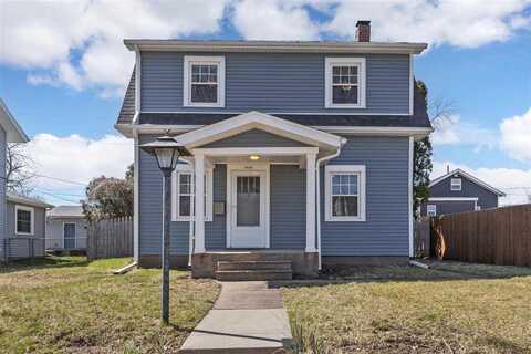 2926 E Ave NE, CedarRapids, IA 52402