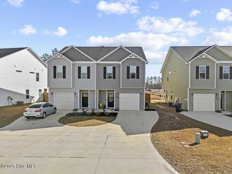 215 Shallowbag Bay Lane, Jacksonville, NC 28546