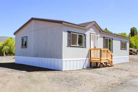 4647 Winter Avenue, Klamath Falls, OR 97603