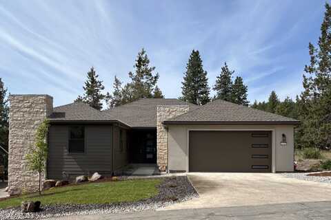 1092 Timber Ridge Loop, Klamath Falls, OR 97603