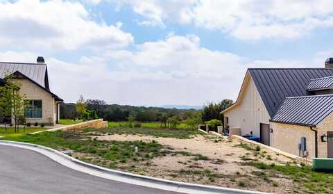 1080 Albatross Way, Kerrville, TX 78028