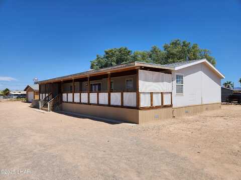 12587 S El Mirage Dr, Topock, AZ 86436
