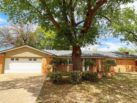 2104 53rd Street, Lubbock, TX 79412