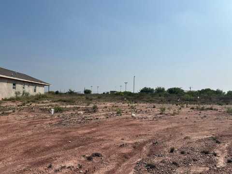 8211 Mejia Rd, Laredo, TX 78043