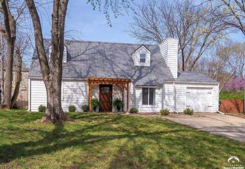301 California Street, Lawrence, KS 66044