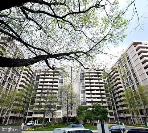 4141 N HENDERSON RD #222, ARLINGTON, VA 22203