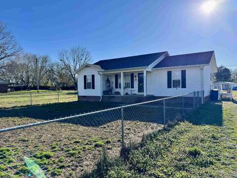 530 STOUT, Savannah, TN 38372
