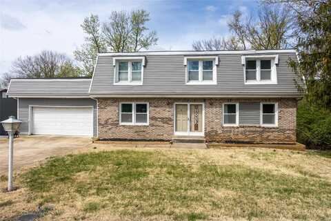 122 Pezold Drive, Saint Charles, MO 63304