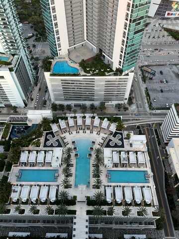 851 NE 1st Ave, Miami, FL 33132