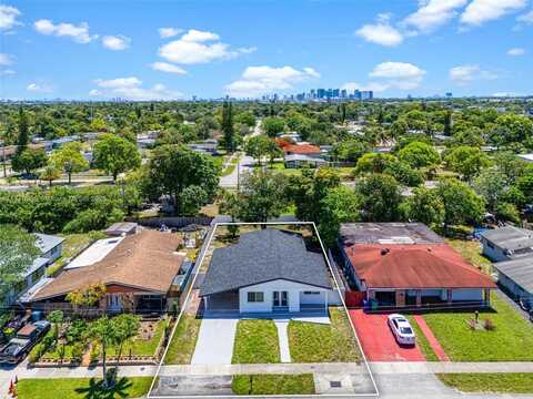 230 NW 33rd Ter, Lauderhill, FL 33311