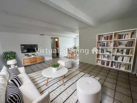 1045 S Flagler Ave, Pompano Beach, FL 33060