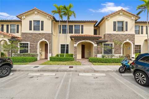 8881 W 35th Ln, Hialeah, FL 33018