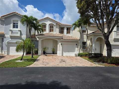 4882 NW 107th Pl, Doral, FL 33178