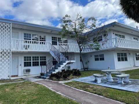 1471 NE 170th St, North Miami Beach, FL 33162