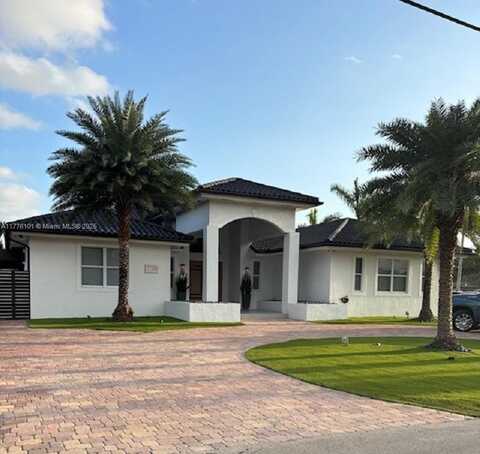 11390 SW 30th St, Miami, FL 33165