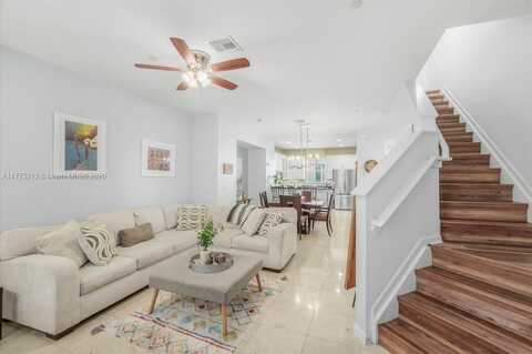 1033 NE 17th Way, Fort Lauderdale, FL 33304
