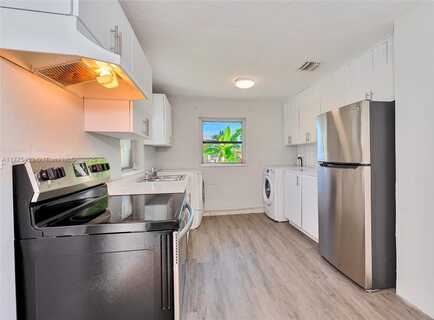 6130 SW 32nd St, Miramar, FL 33023