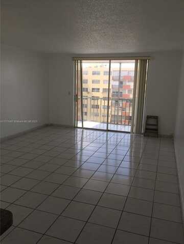 16450 Miami Dr, North Miami Beach, FL 33162