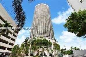 1750 N Bayshore Dr, Miami, FL 33132