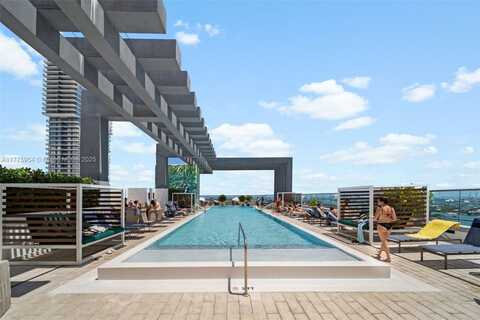 2150 N Bayshore Dr, Miami, FL 33137