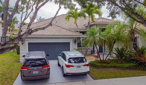 3833 Heron Ridge Ln, Weston, FL 33331