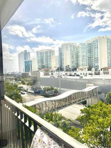 16909 N Bay Rd, Sunny Isles Beach, FL 33160