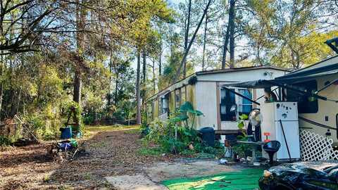 18186 FERRY AVENUE, BROOKSVILLE, FL 34604