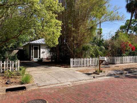 622 WOOD STREET, DUNEDIN, FL 34698