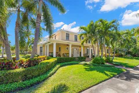 556 21ST AVENUE NE, Saint Petersburg, FL 33704
