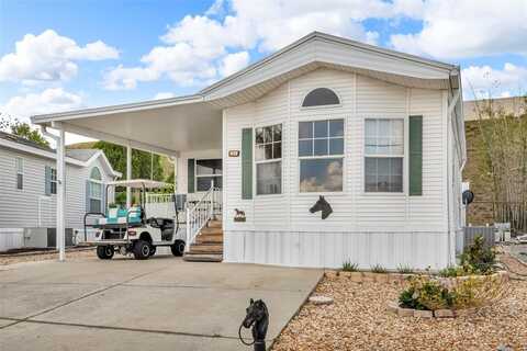 733 CENTER CREST BOULEVARD, DAVENPORT, FL 33837